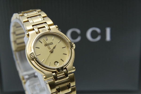【 BOXED Near MINT 】 Gucci 9200L Date Gold Dial 3 ATM W.R Quartz Watch from JAPAN